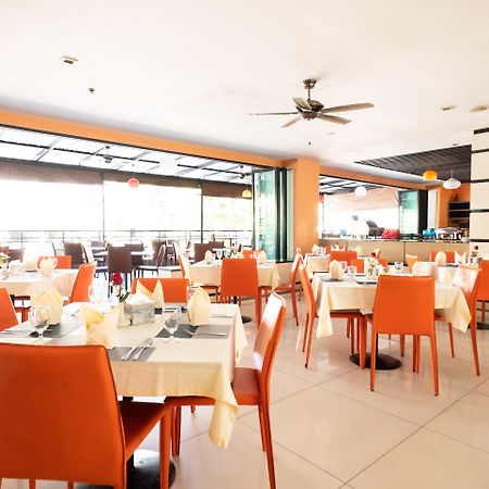 Vogue Pattaya Hotel Exterior photo