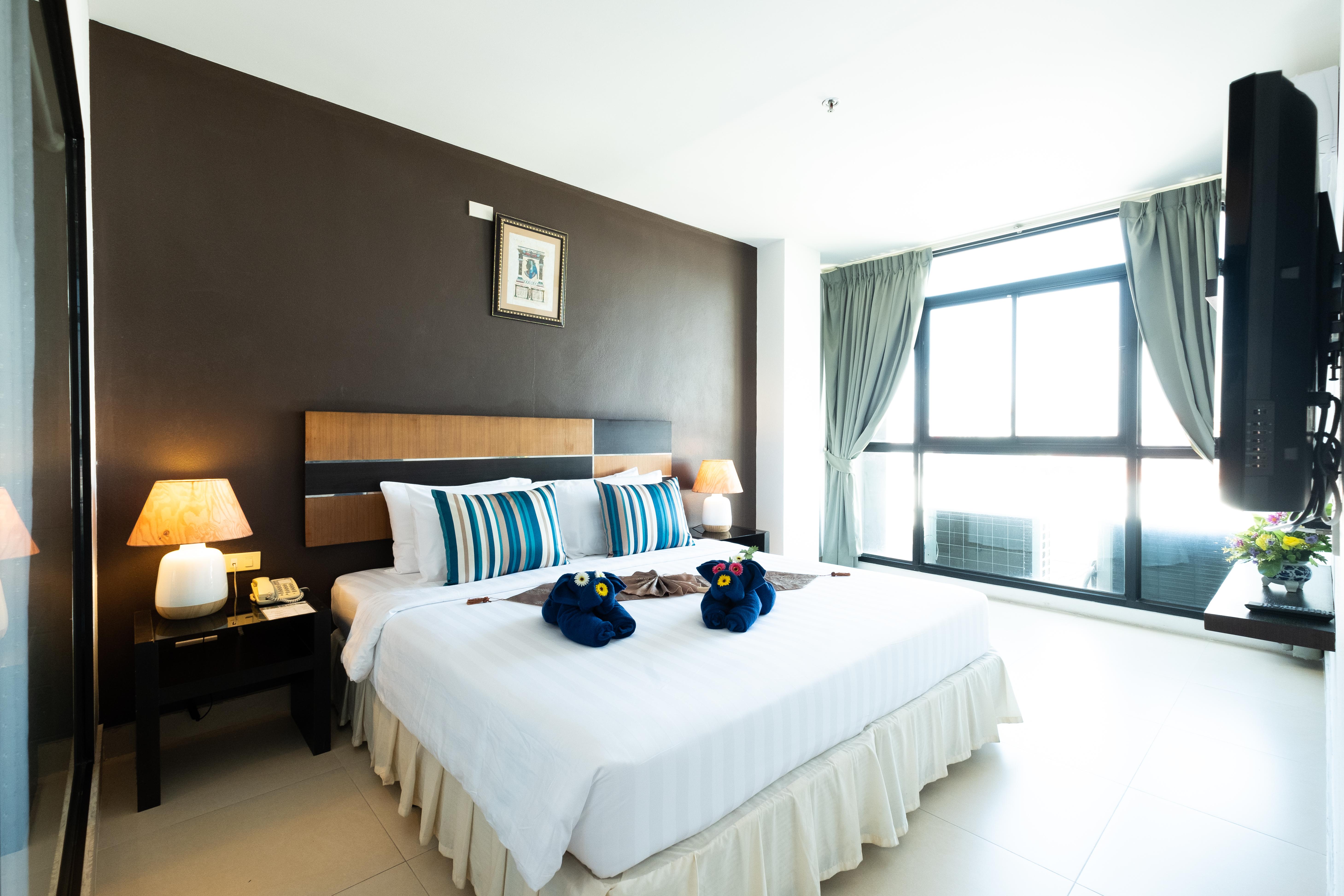 Vogue Pattaya Hotel Exterior photo