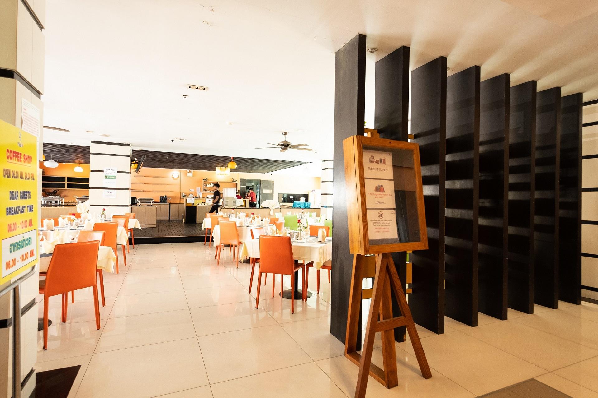 Vogue Pattaya Hotel Exterior photo