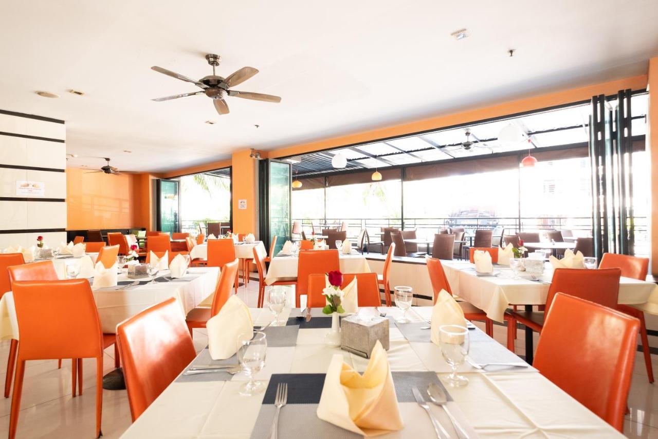 Vogue Pattaya Hotel Exterior photo